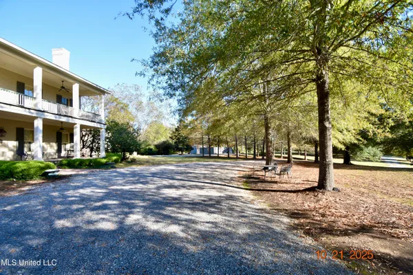$985,000 | 2711 Highway 35, Carrollton, MS 38917