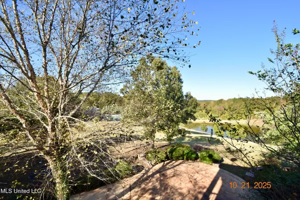 $985,000 | 2711 Highway 35, Carrollton, MS 38917