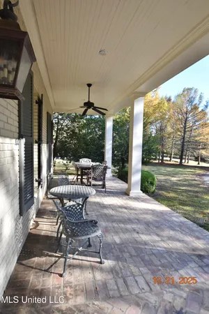 $985,000 | 2711 Highway 35, Carrollton, MS 38917