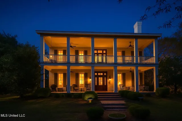 $1,200,000 | 2711 Highway 35, Carrollton, MS 38917