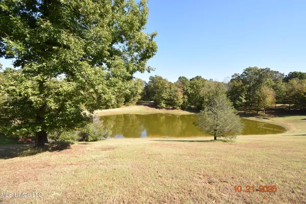 $985,000 | 2711 Highway 35, Carrollton, MS 38917