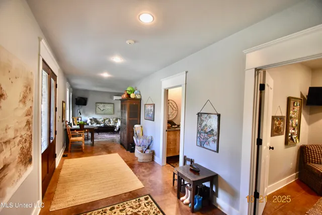 $1,200,000 | 2711 Highway 35, Carrollton, MS 38917