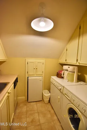 $985,000 | 2711 Highway 35, Carrollton, MS 38917