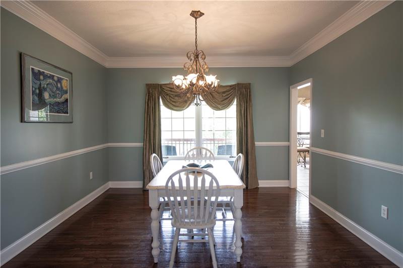 385 Pleasant Valley Road Bulger, PA 15019 - Photo 4 of 25 13X13 Dining Room
