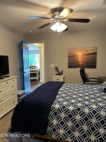 $429,000 | 131 North Deer Vlg Lane, Unit B, La Follette, TN 37766