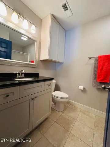 $429,000 | 131 North Deer Vlg Lane, Unit B, La Follette, TN 37766