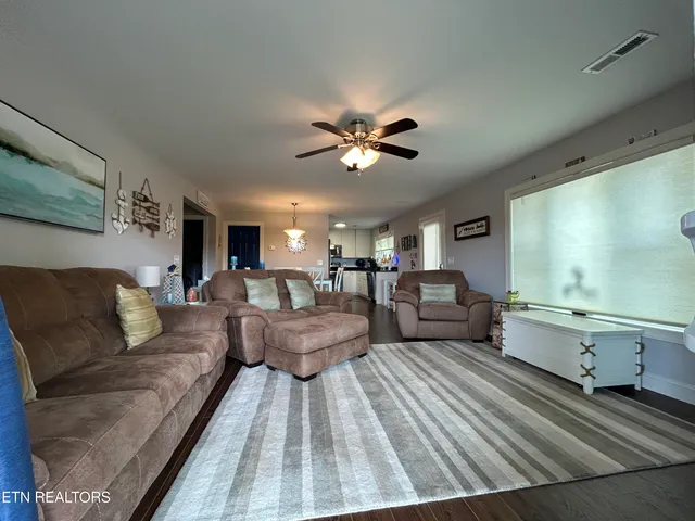 $429,000 | 131 North Deer Vlg Lane, Unit B, La Follette, TN 37766