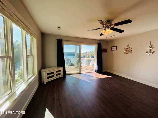 $429,000 | 131 North Deer Vlg Lane, Unit B, La Follette, TN 37766