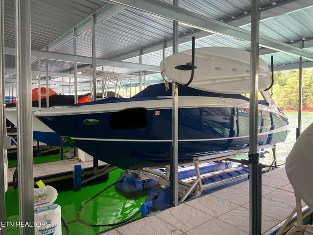 $429,000 | 131 North Deer Vlg Lane, Unit B, La Follette, TN 37766