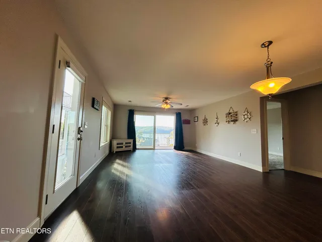 $429,000 | 131 North Deer Vlg Lane, Unit B, La Follette, TN 37766