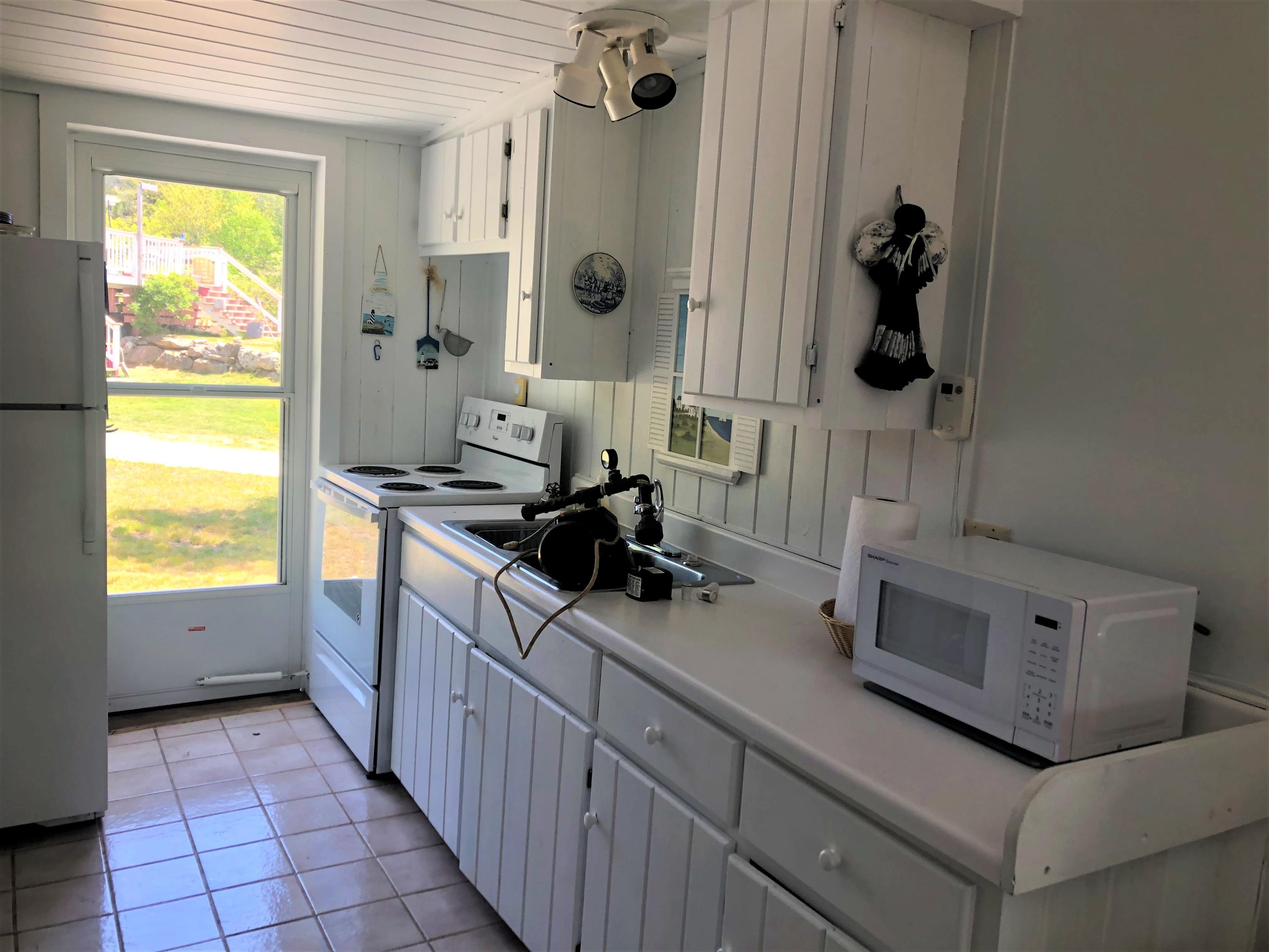 11 Grove Road Phippsburg, ME 04562 - Photo 6 of 14 IMG_3027