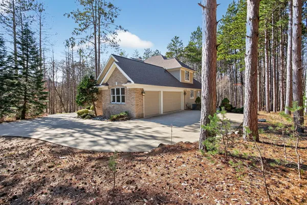 $719,900 | 7176 Sanctuary Drive, Jackson, MI 49201