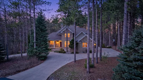 $719,900 | 7176 Sanctuary Drive, Jackson, MI 49201