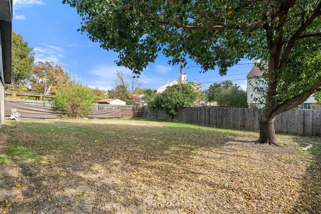 $289,000 | 3425 Doolittle Drive, Arlington, TX 76014