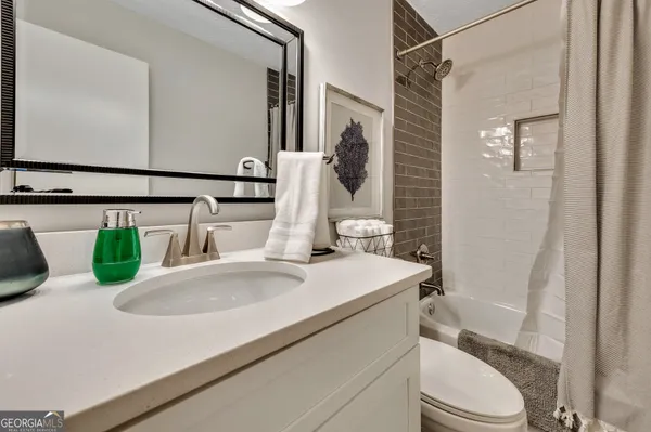 $3,900 | 160 Booth Road Southwest, Unit A, Marietta, GA 30008