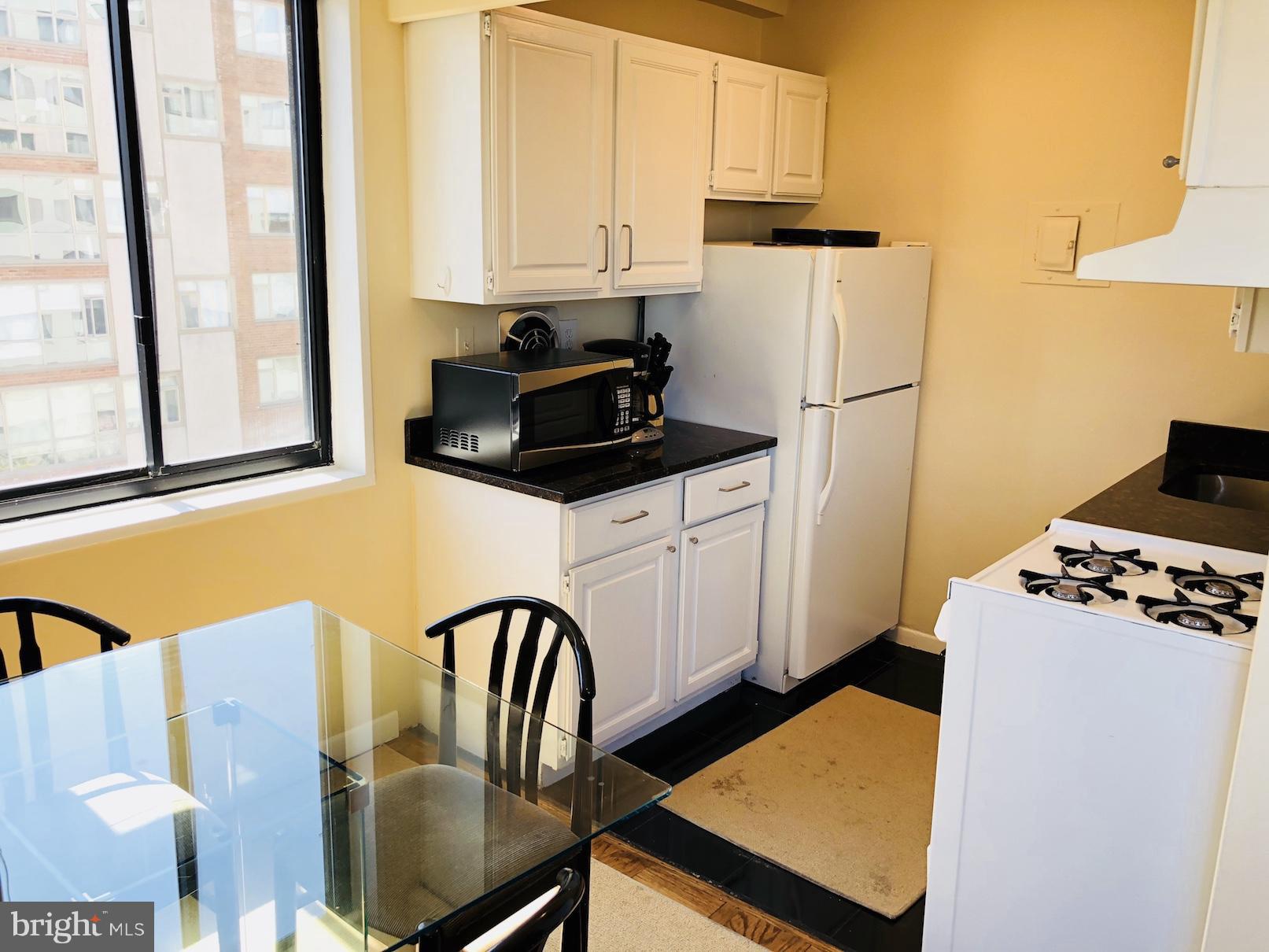 1601 18th Street Northwest, Unit 710 Washington, DC 20009 - Photo 8 of 13 Kitchen