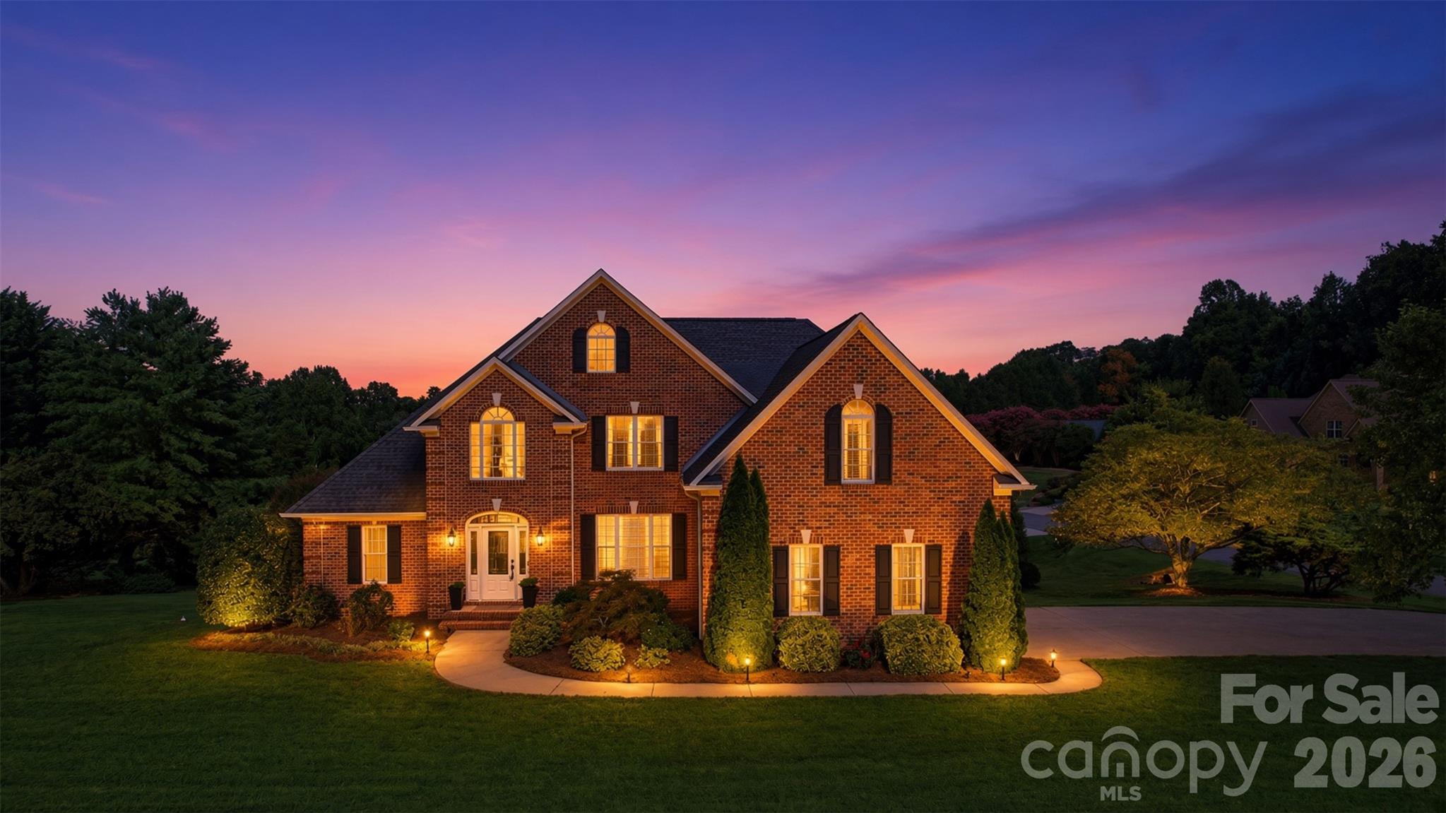 1064 Baker Barn Road Hickory, NC 28602 - Photo 2 of 39 Gallery Image 2