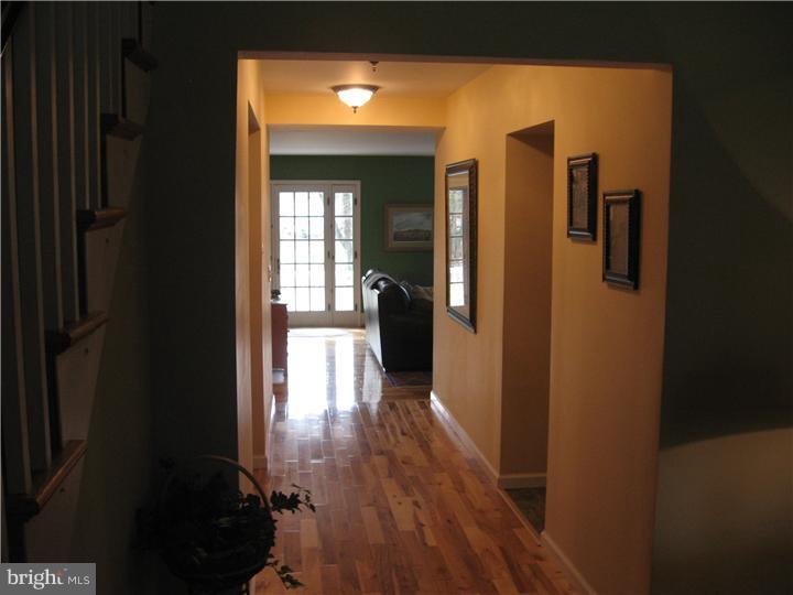 842 Valley Road Blue Bell, PA 19422 - Photo 11 of 19 Gallery Image 11