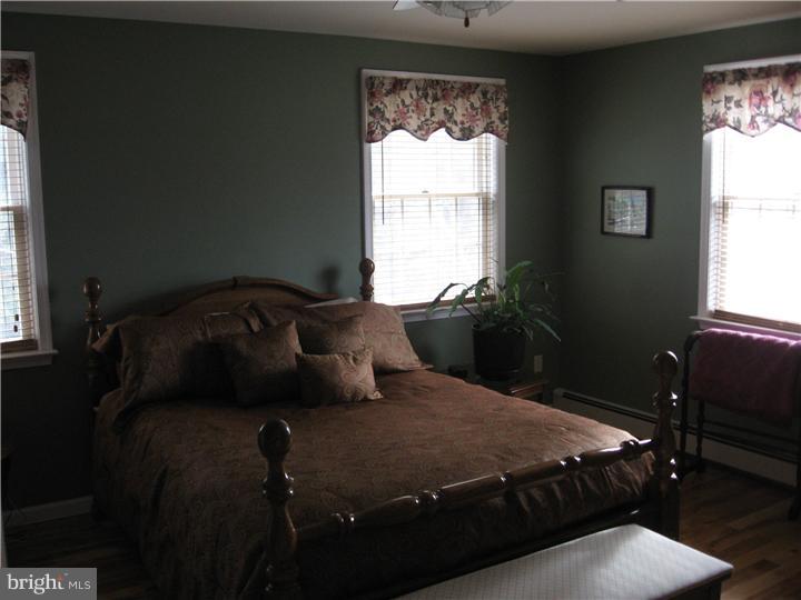 842 Valley Road Blue Bell, PA 19422 - Photo 12 of 19 Gallery Image 12