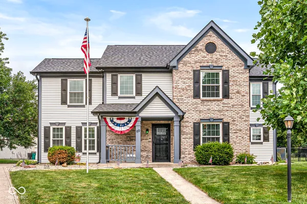 $340,000 | 69 Carriage Lake Drive, Brownsburg, IN 46112