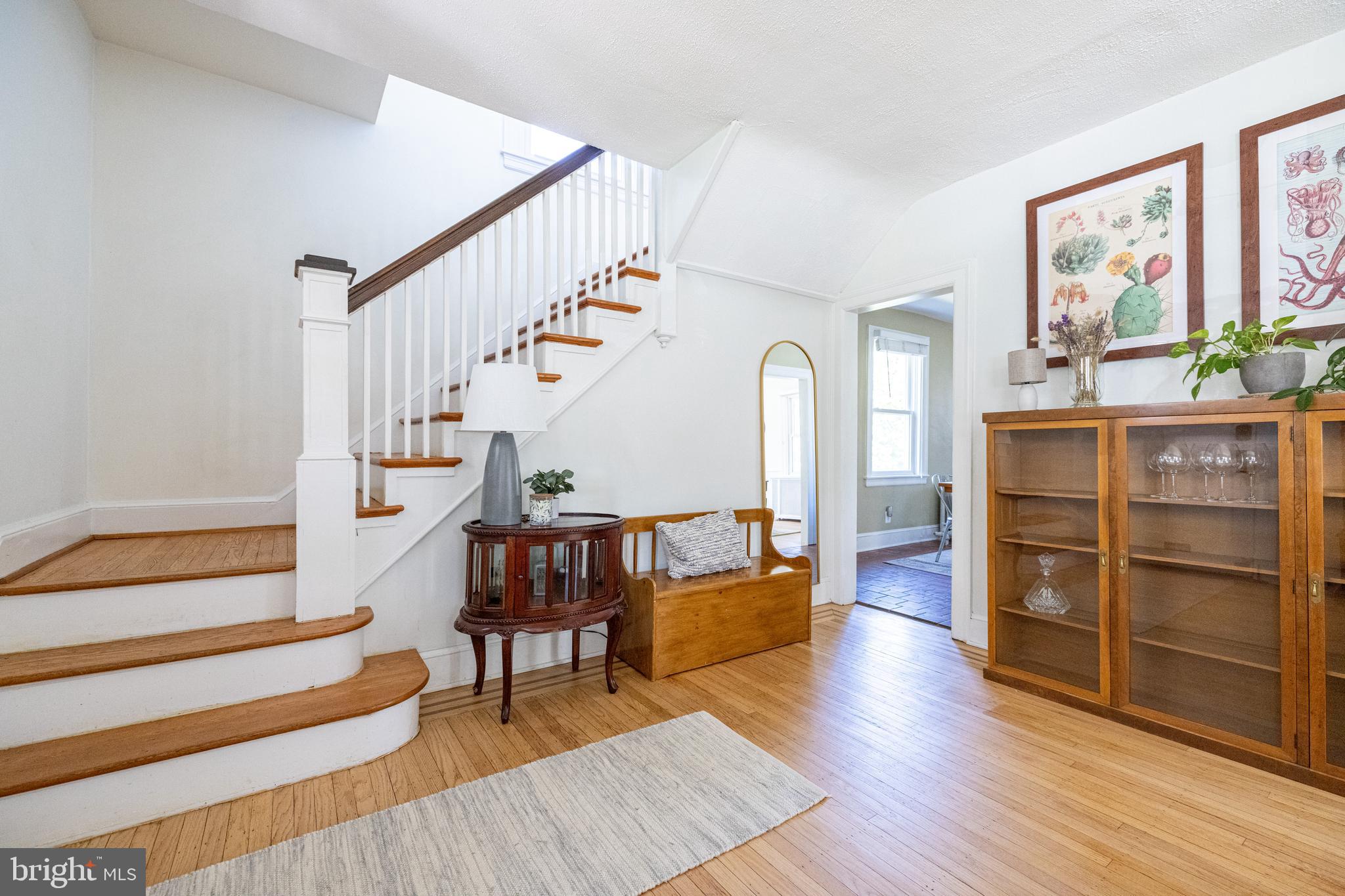 615 Brookwood Road Baltimore, MD 21229 - Photo 3 of 53 Gallery Image 3