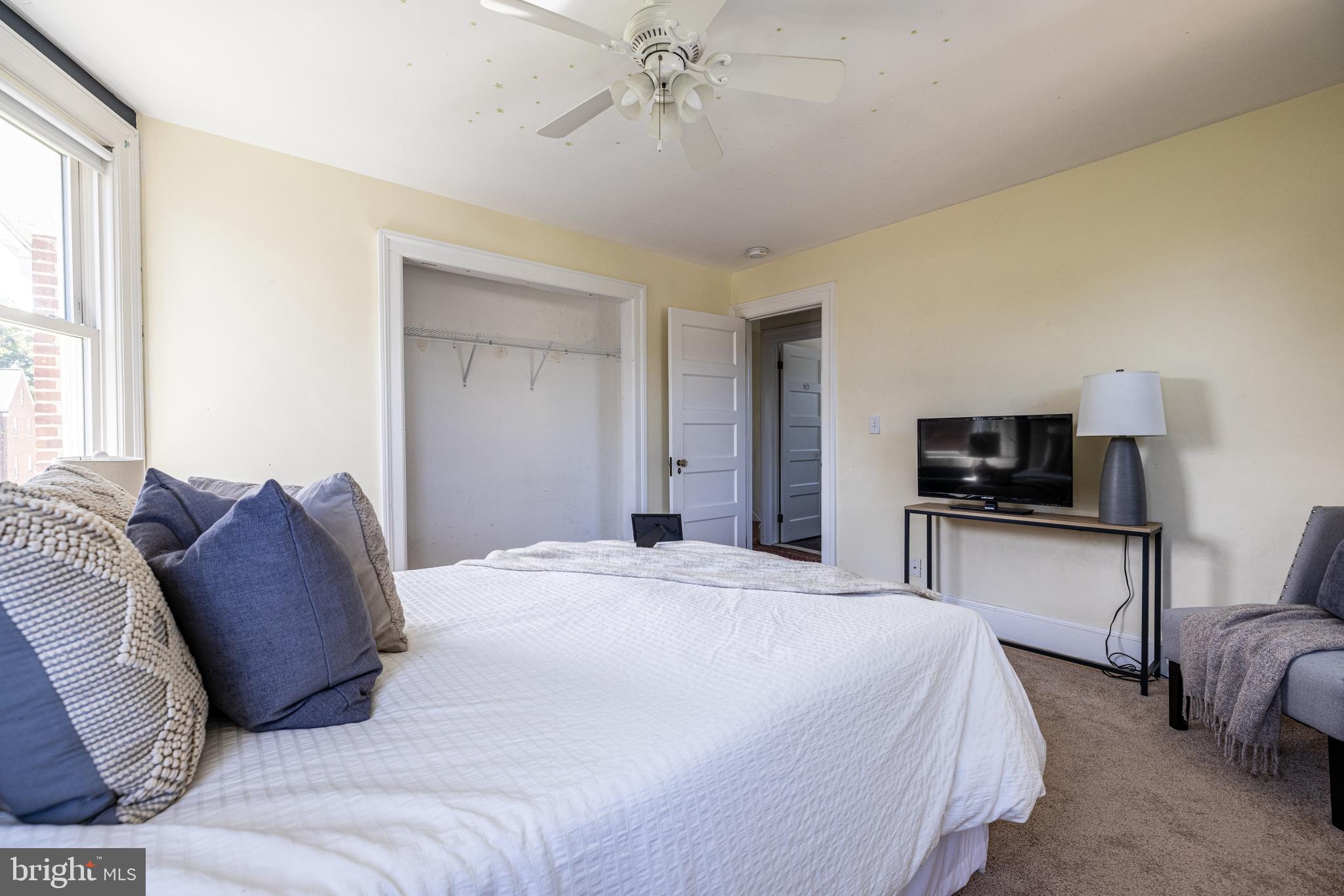 615 Brookwood Road Baltimore, MD 21229 - Photo 33 of 53 Gallery Image 33