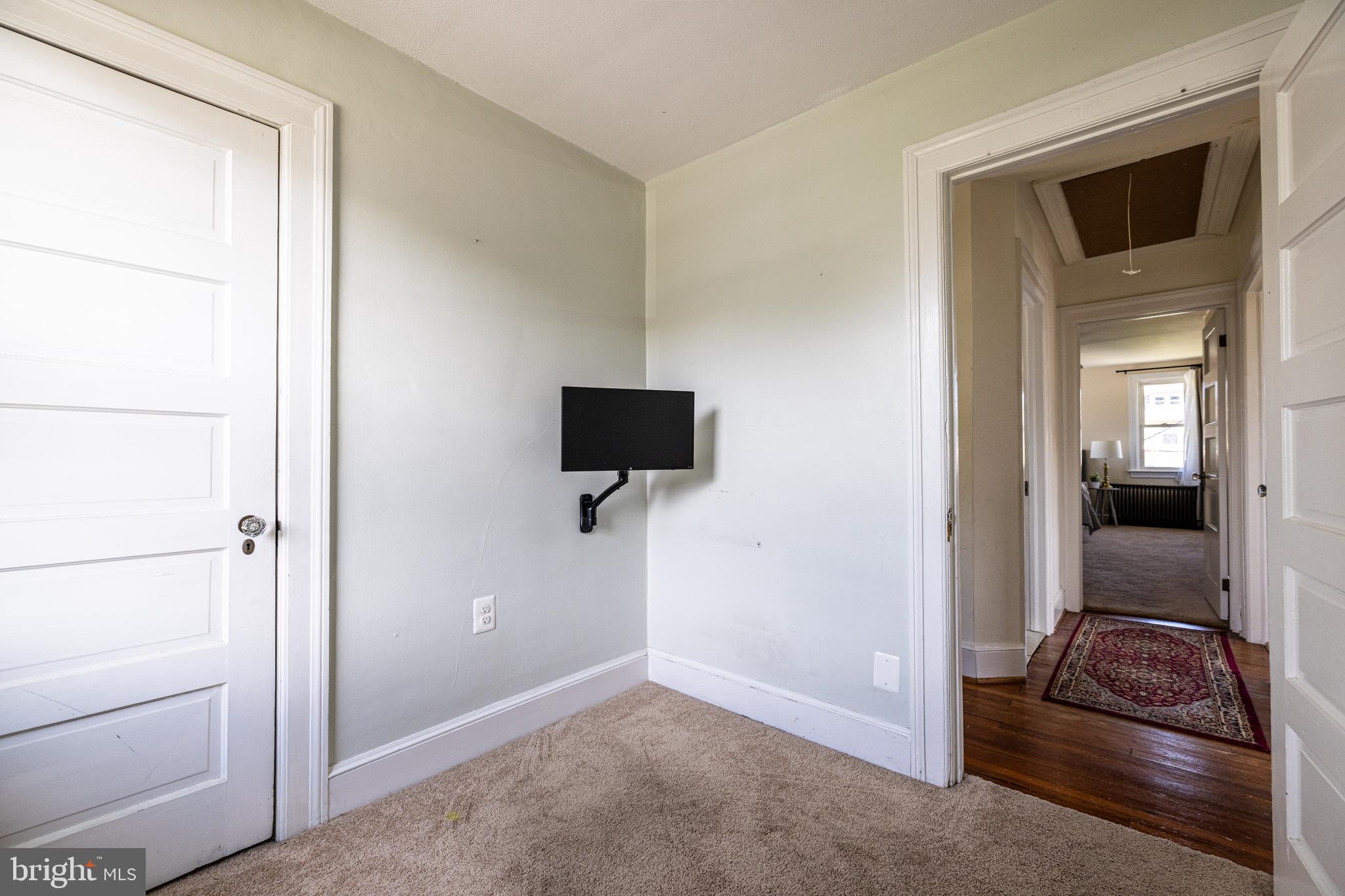 615 Brookwood Road Baltimore, MD 21229 - Photo 43 of 53 Gallery Image 43