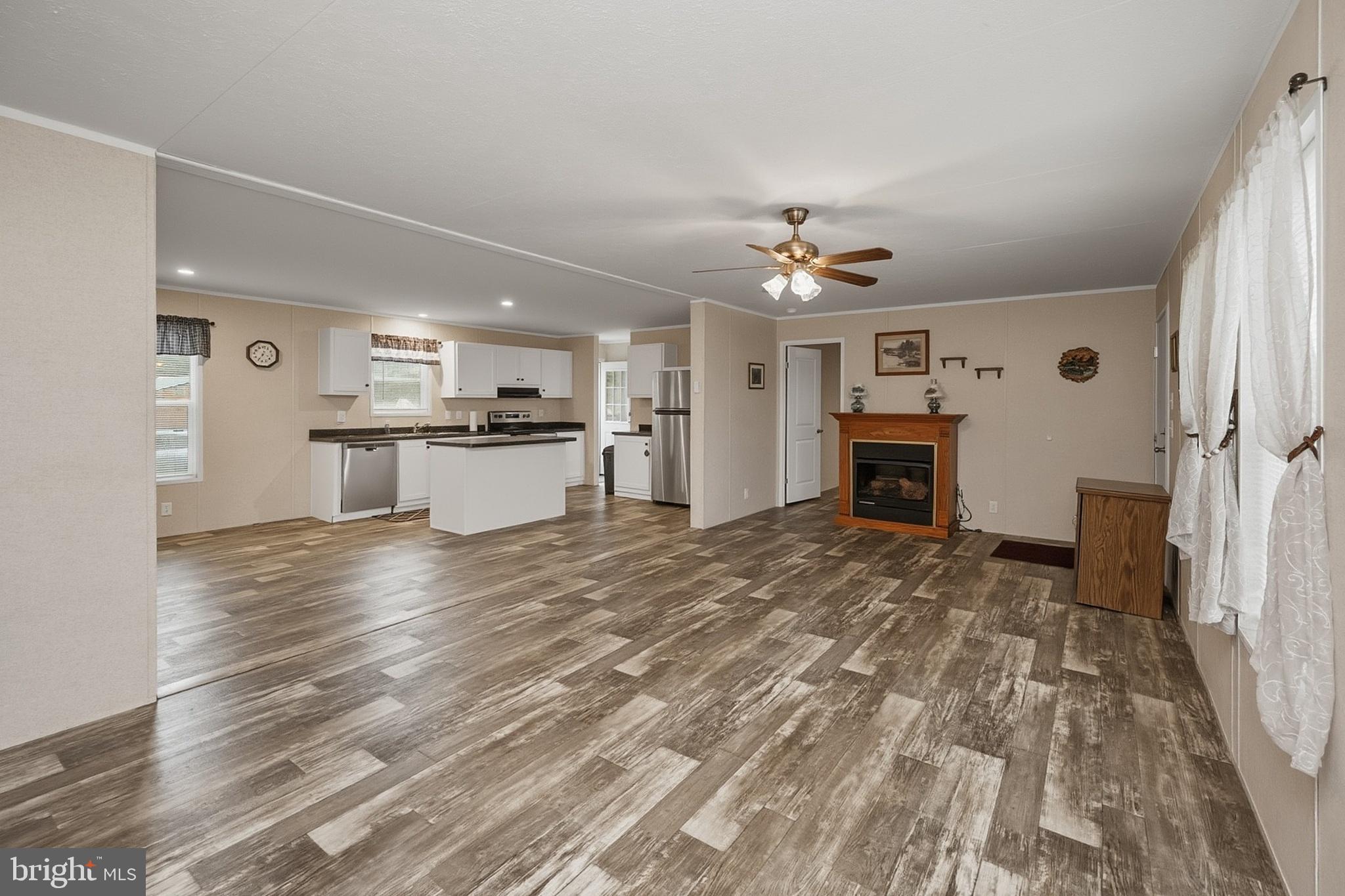 635 Dennett Road Oakland, MD 21550 - Photo 7 of 50