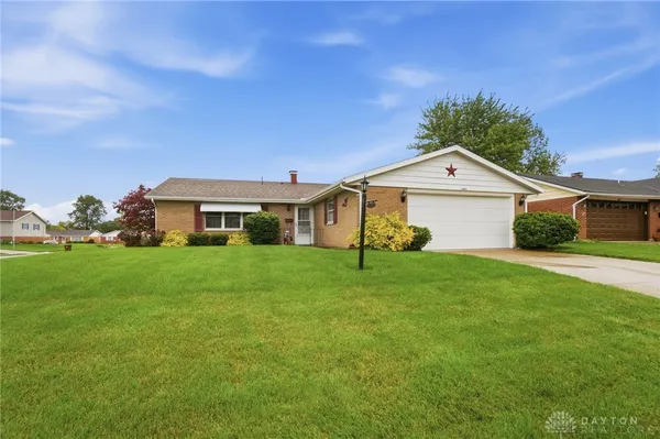 $240,000 | 1801 Wilshire Drive, Piqua, OH 45356
