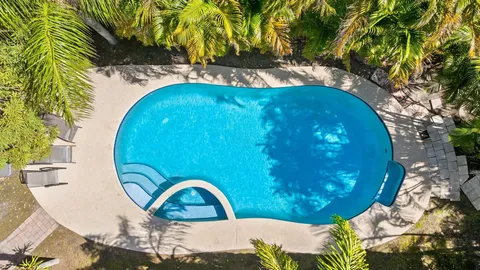 $710,000 | 806 Southeast 9th Avenue, Deerfield Beach, FL 33441