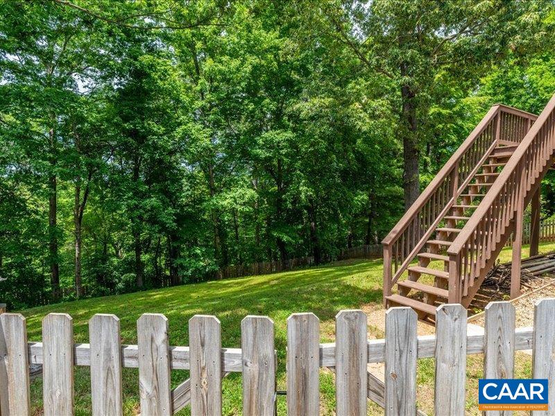 1178 Foxchase Ridge Charlottesville, VA 22902 - Photo 7 of 10