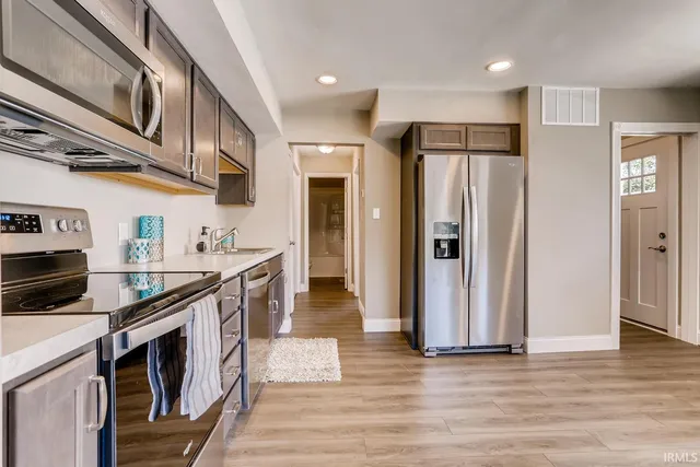 $980 | 2161 Washington Avenue, Unit A, Evansville, IN 47714