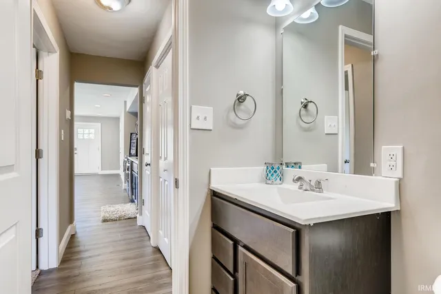 $980 | 2161 Washington Avenue, Unit A, Evansville, IN 47714