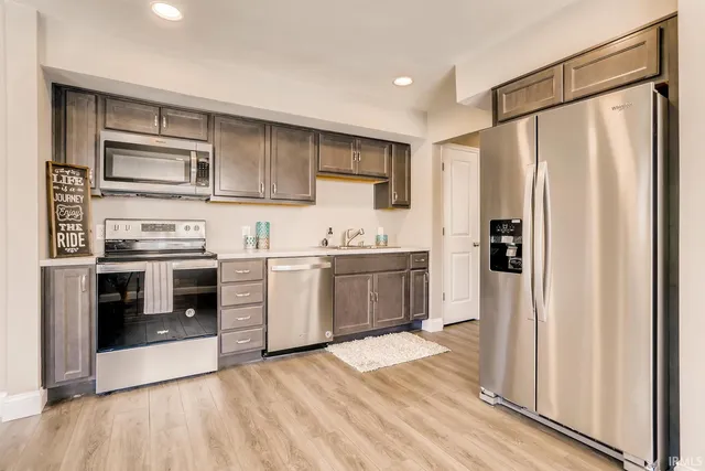 $980 | 2161 Washington Avenue, Unit A, Evansville, IN 47714