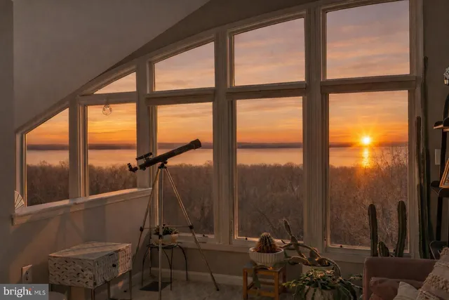 $480,000 | 1621 Ladue Court, Unit 404, Woodbridge, VA 22191