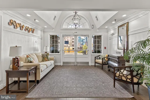 $480,000 | 1621 Ladue Court, Unit 404, Woodbridge, VA 22191