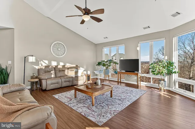 $480,000 | 1621 Ladue Court, Unit 404, Woodbridge, VA 22191