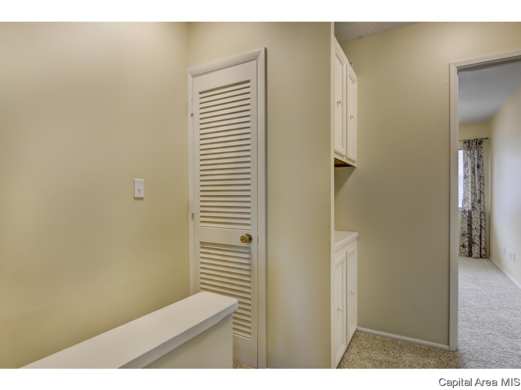 13 Whisperglen Lane Springfield, IL 62704 - Photo 29 of 32