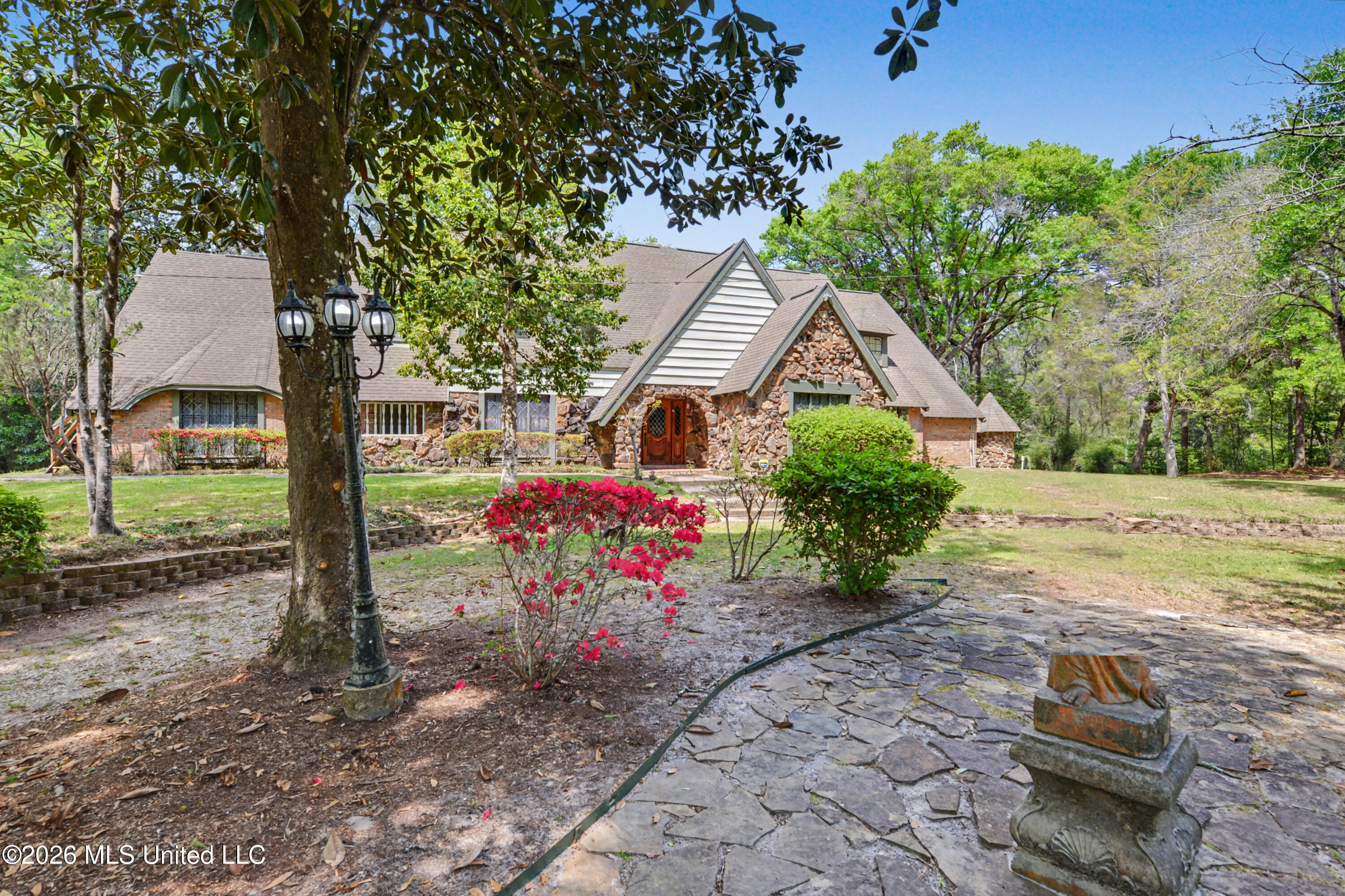 63 Fritz Whitfield Road Picayune, MS 39466 - Photo 1 of 53 Front