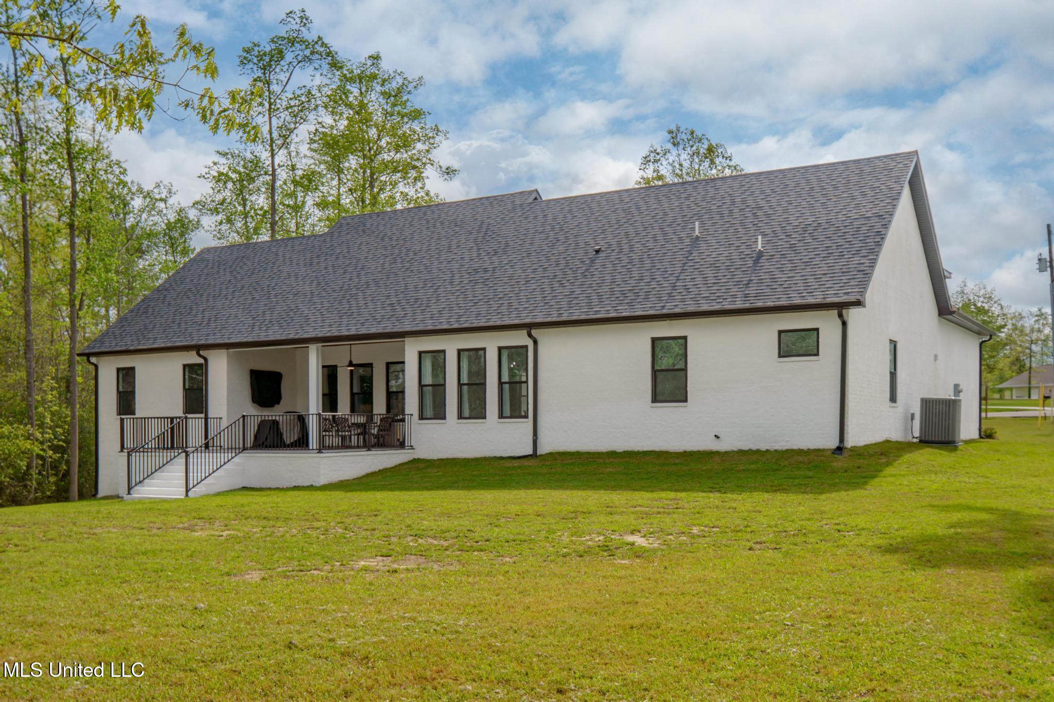 34 Crossbuck Road Sumrall, MS 39482 - Photo 31 of 32 34 Crossbuck-32
