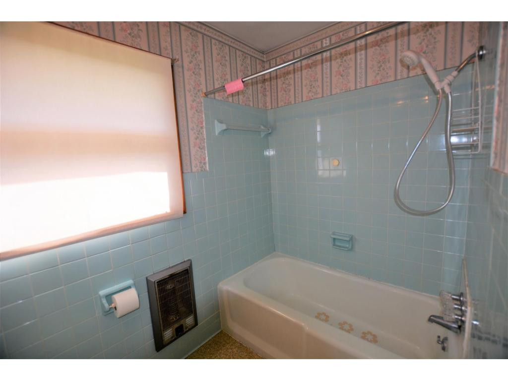 210 Harkleroad Street Kingsport, TN 37660 - Photo 12 of 36 Photo 12
