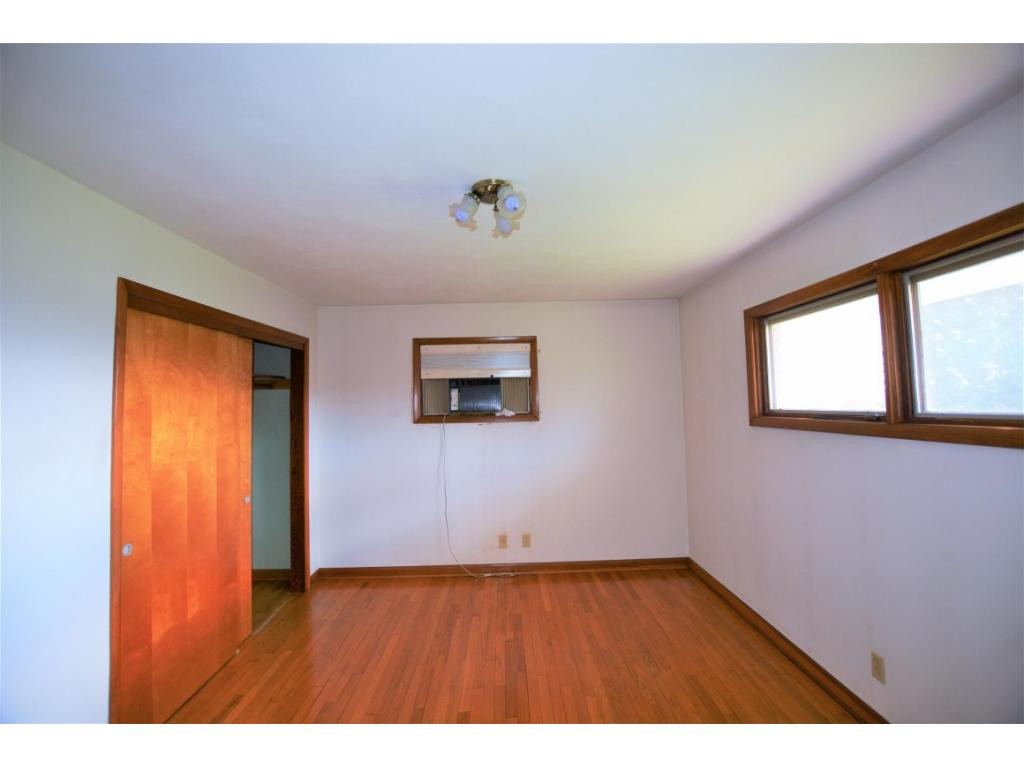 210 Harkleroad Street Kingsport, TN 37660 - Photo 19 of 36 Photo 19