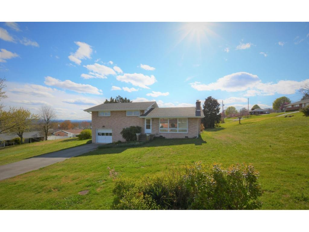 210 Harkleroad Street Kingsport, TN 37660 - Photo 36 of 36 Photo 36