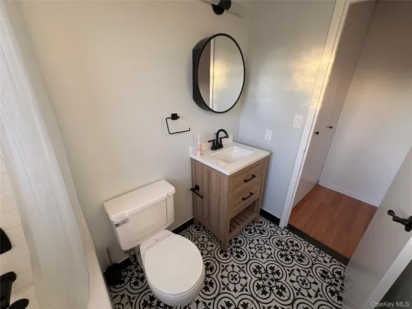 $5,200 | 25-40 Shore Boulevard, Unit 9J | Astoria
