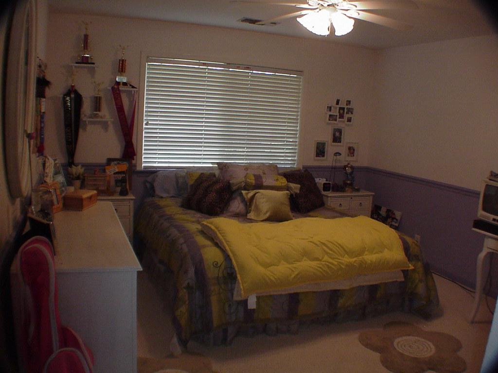 21389 Boyle Road Palo Cedro, CA 96073 - Photo 6 of 13 1st Floor Bedroom