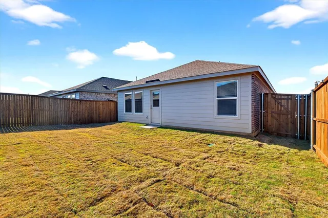 $1,895 | 2037 Belgium Drive, Plano, TX 75025