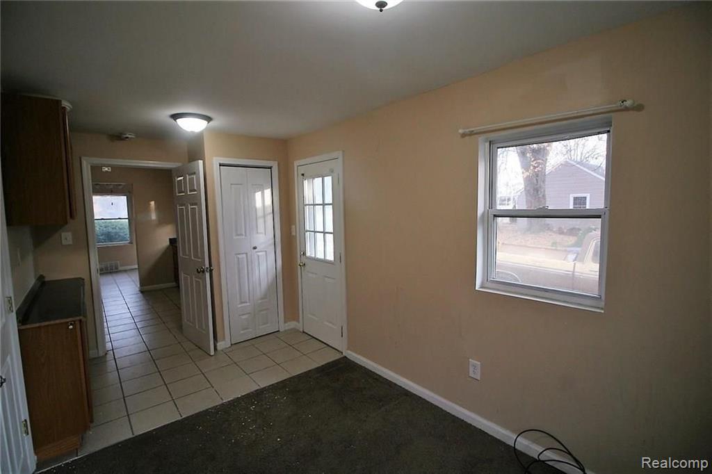 8895 Inkster Road Livonia, MI 48150 - Photo 15 of 22