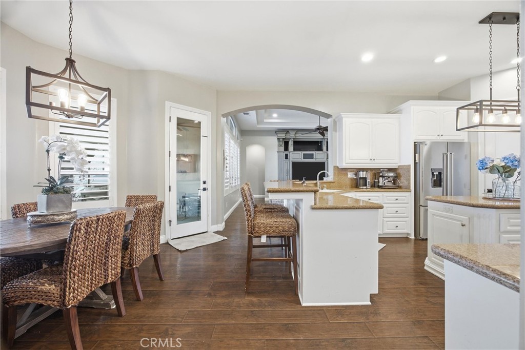 2103 Redmire Street Bakersfield, CA 93311 - Photo 18 of 53