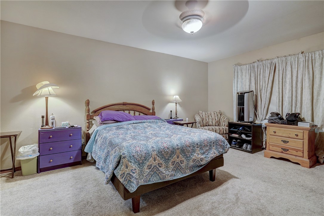 40202 Settlers Path Georgetown, TX 78626 - Photo 10 of 36