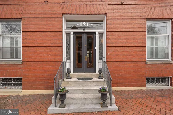 $1,500,000 | 121 West Church Street, Frederick, MD 21701
